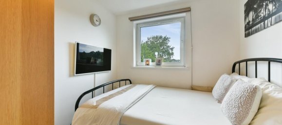2 chambres Appartement à Feltham, United Kingdom No. 9841 5
