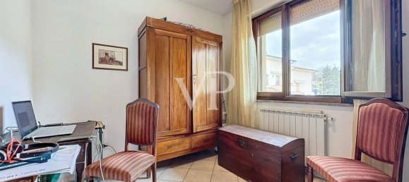 4-salle Appartement à Pomarance, Italy No. 29588 17