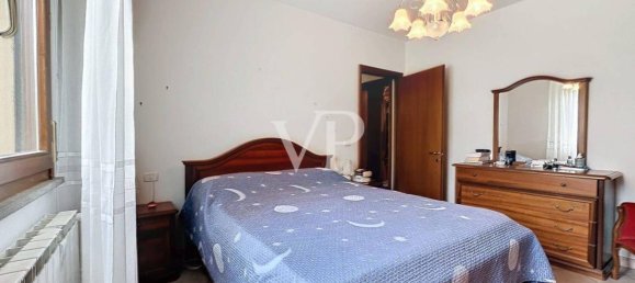 4-salle Appartement à Pomarance, Italy No. 29588 10