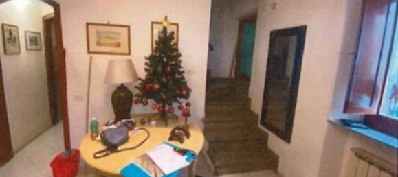 4 rooms Villa in Castiglione del Lago, Italy No. 266747 6