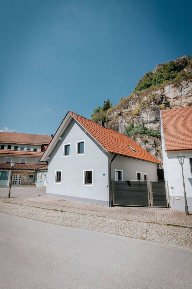 Casa de 4 divisões em Neustadt an der Waldnaab, Germany N.º 247531