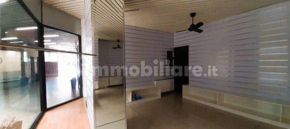1 room Commercial property in Sondrio, Italy No. 146747 6