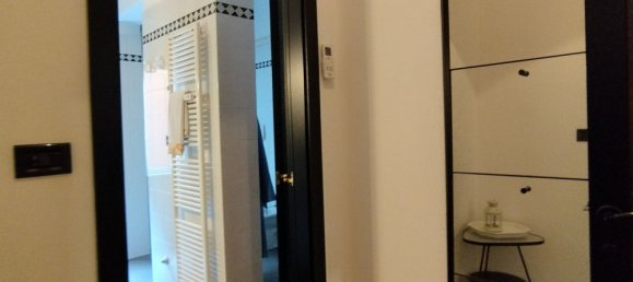 6 rooms Apartment in Parma, Italy No. 277775 22