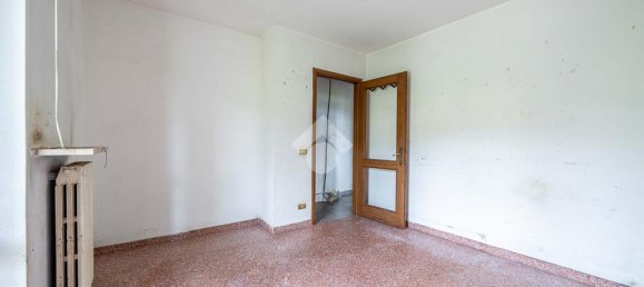 4 bedrooms Villa in Erbezzo, Italy No. 282203 24