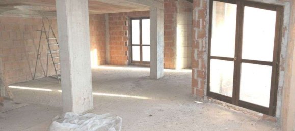 Casa de 4 dormitorios en Munich, Germany No. 202118 8