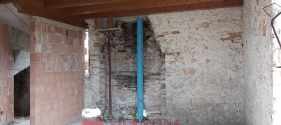 7 rooms House in Longare, Italy No. 177733 7