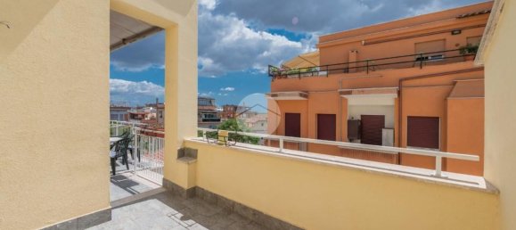 2 rooms Penthouse in Rome, Italy No. 286759 3