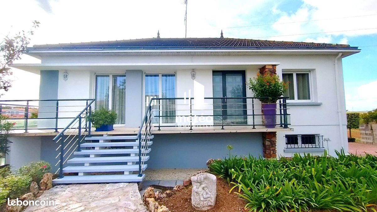 3 bedrooms House in Lucon, France No. 322022