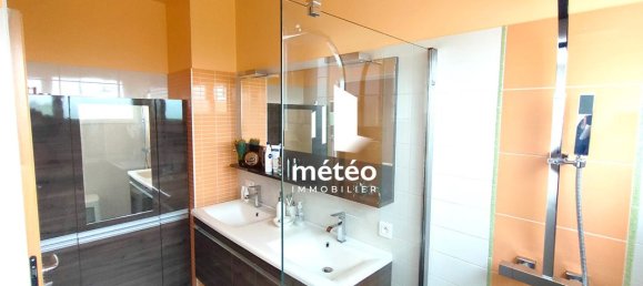 3 bedrooms House in Lucon, France No. 322022 6