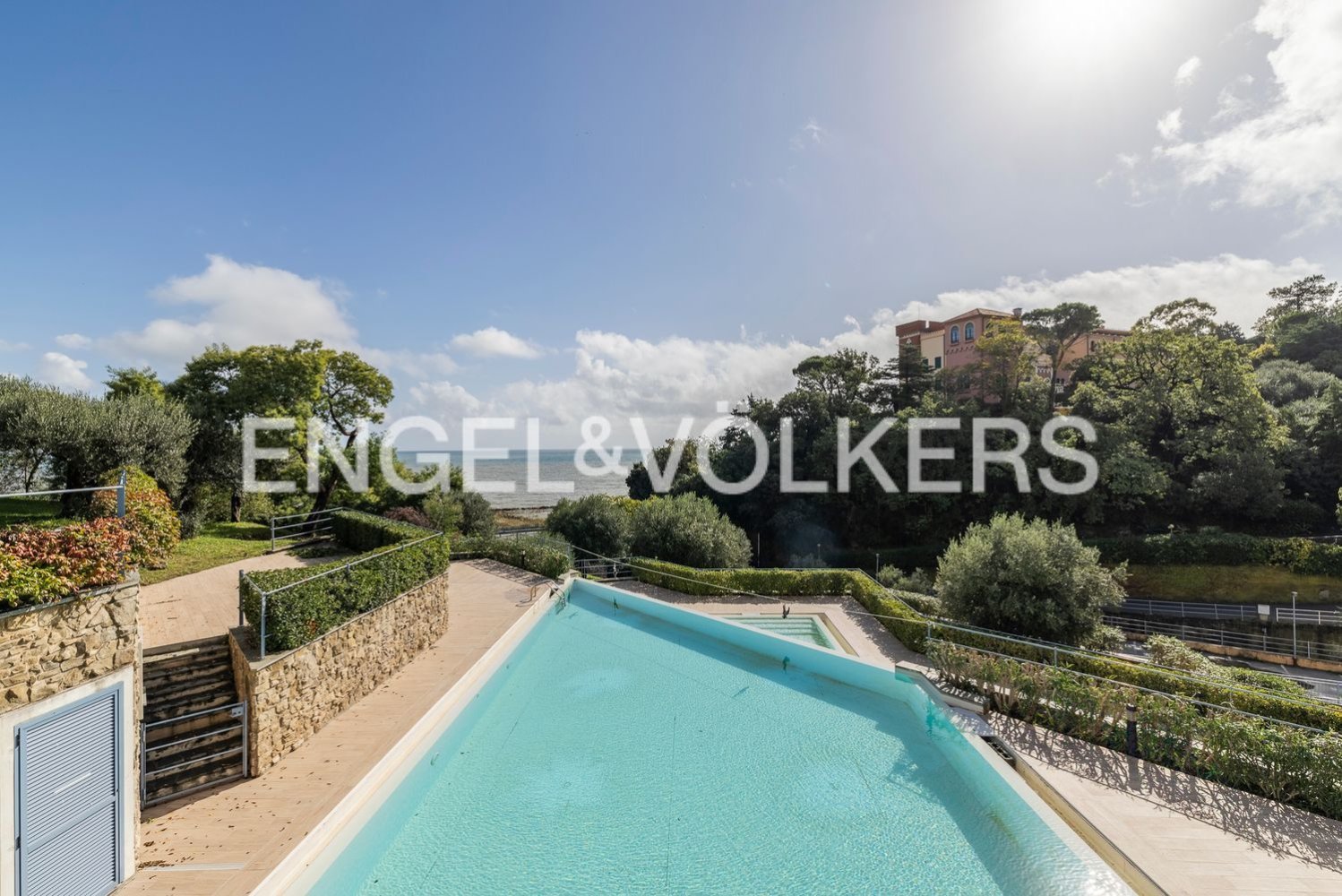 Apartamento de 3 divisões em Spotorno, Italy N.º 64946