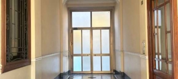 4 rooms Apartment in Turin, Italy No. 272856 6