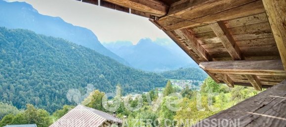 5 bedrooms House in Agordo, Italy No. 335419 4