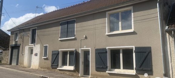 Casa de 2 dormitorios en Champsevraine, France No. 237980 2