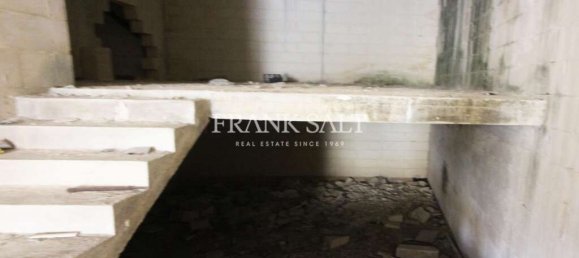 Tienda en Tarxien, Malta 85 m² No. 12561 14