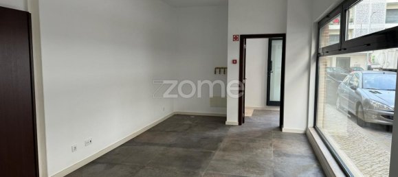 Gewerbliche Immobilie in Portimao, Portugal 724m², Nr. 147627 33