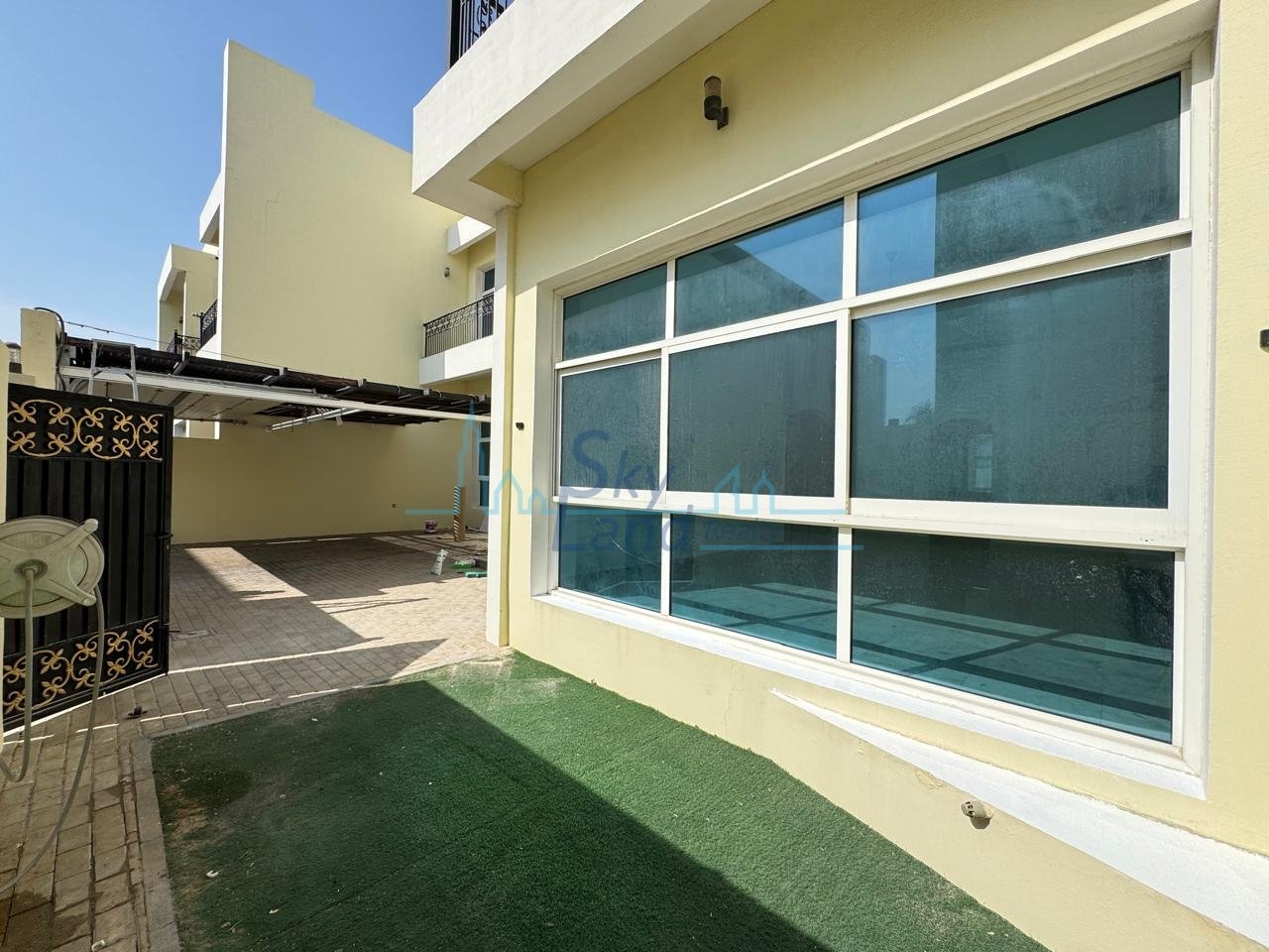 5 bedrooms Villa in Al Barsha, UAE No. 108698