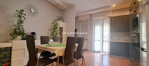 Apartamento de 3 divisões em Caravaggio, Italy N.º 90771 2