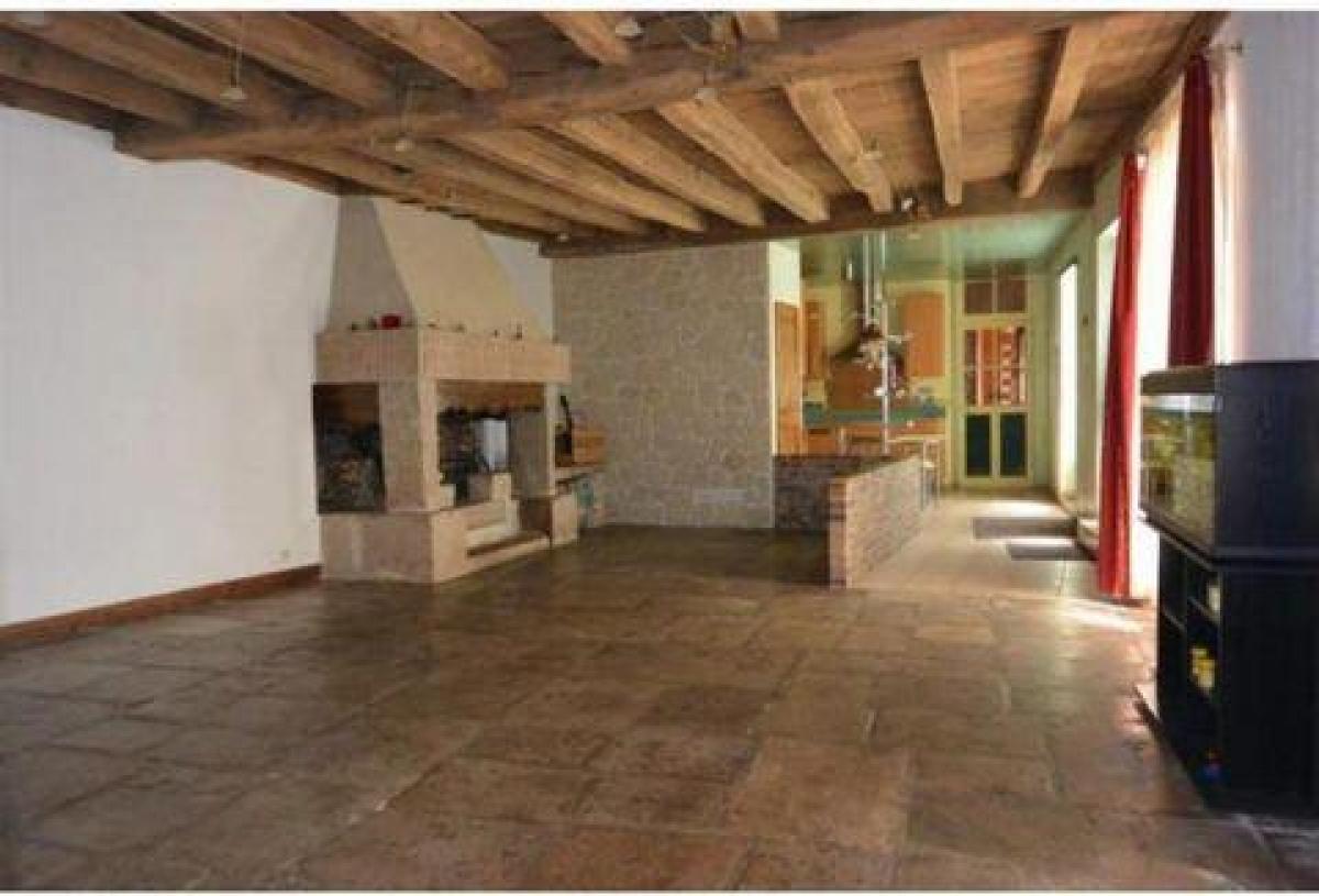 Casa de 4 dormitorios en Langres, France No. 32691