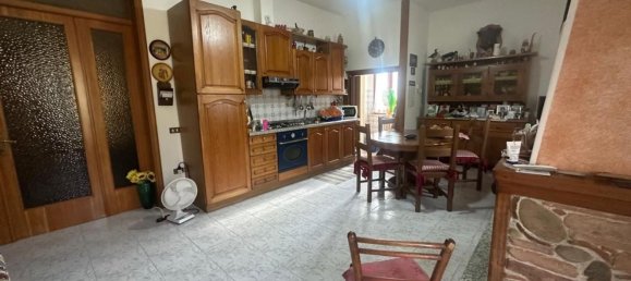 4 bedrooms Apartment in San Miniato, Italy No. 355921 5