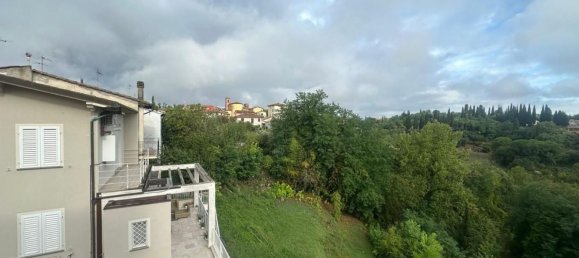 4 bedrooms Apartment in San Miniato, Italy No. 355921 8