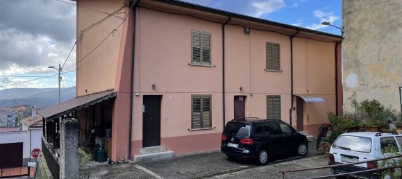 Квартира с 3 комнатами в Мангоне, Италия № 80175 2