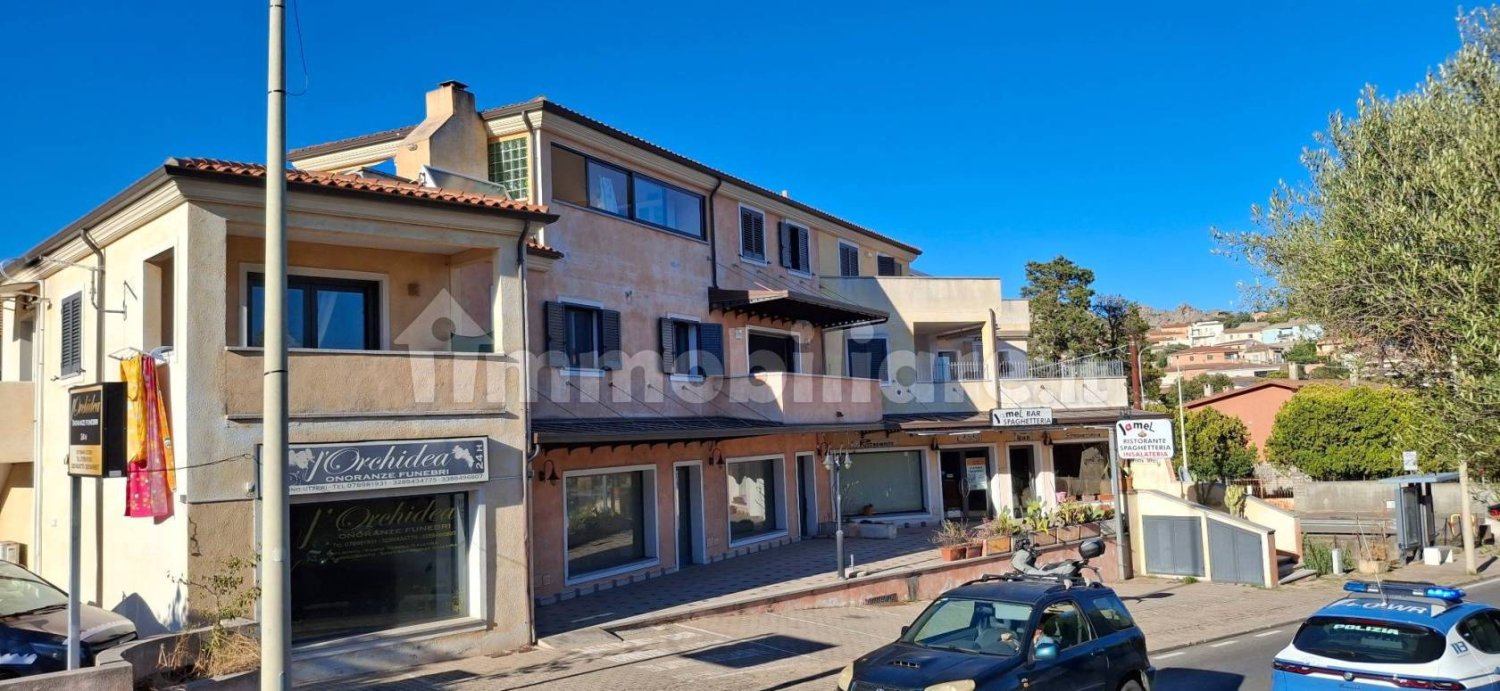 Квартира с 2 спальнями в Арцакена, Италия № 350160