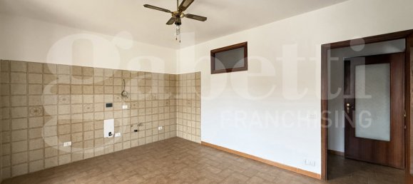 4 Schlafzimmer Haus in Collegno, Italy, Nr. 351410 26