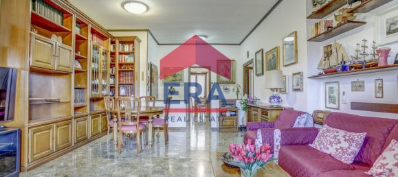 4 غرف نوم شقة في Rome, Italy رقم 112539 8