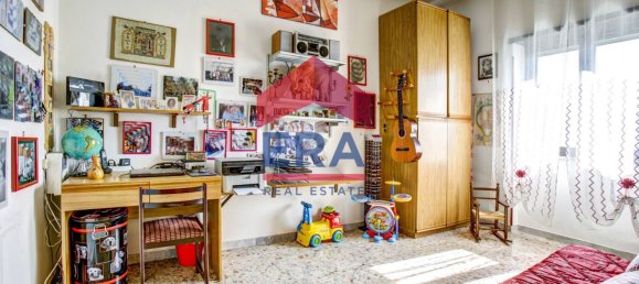 4 غرف نوم شقة في Rome, Italy رقم 112539 16