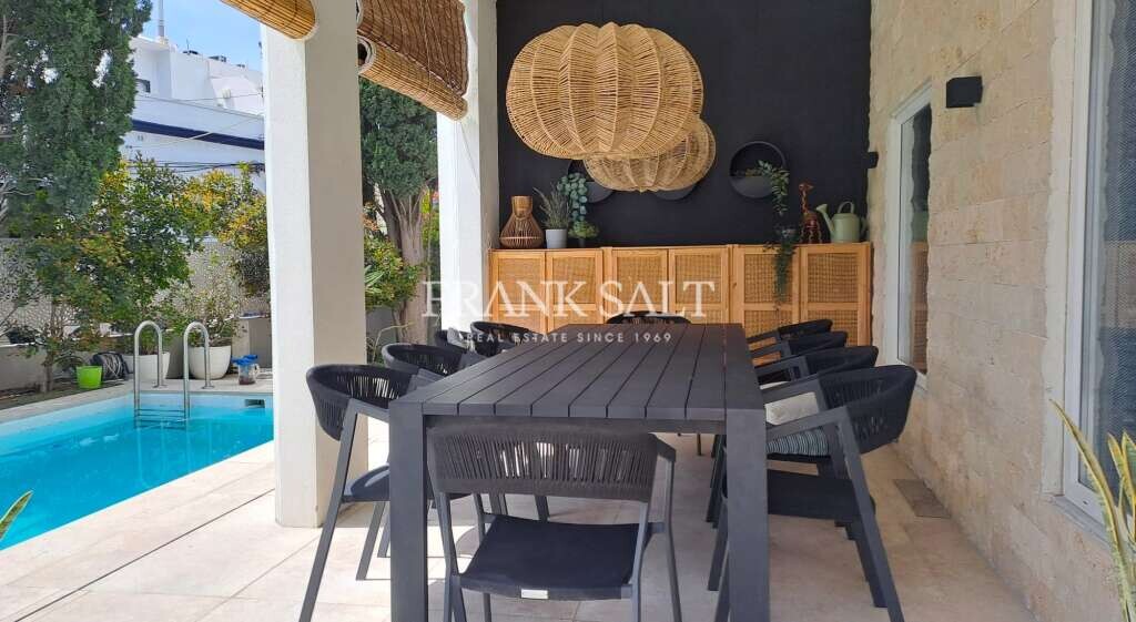 3 bedrooms Villa in Kappara, Malta No. 2963