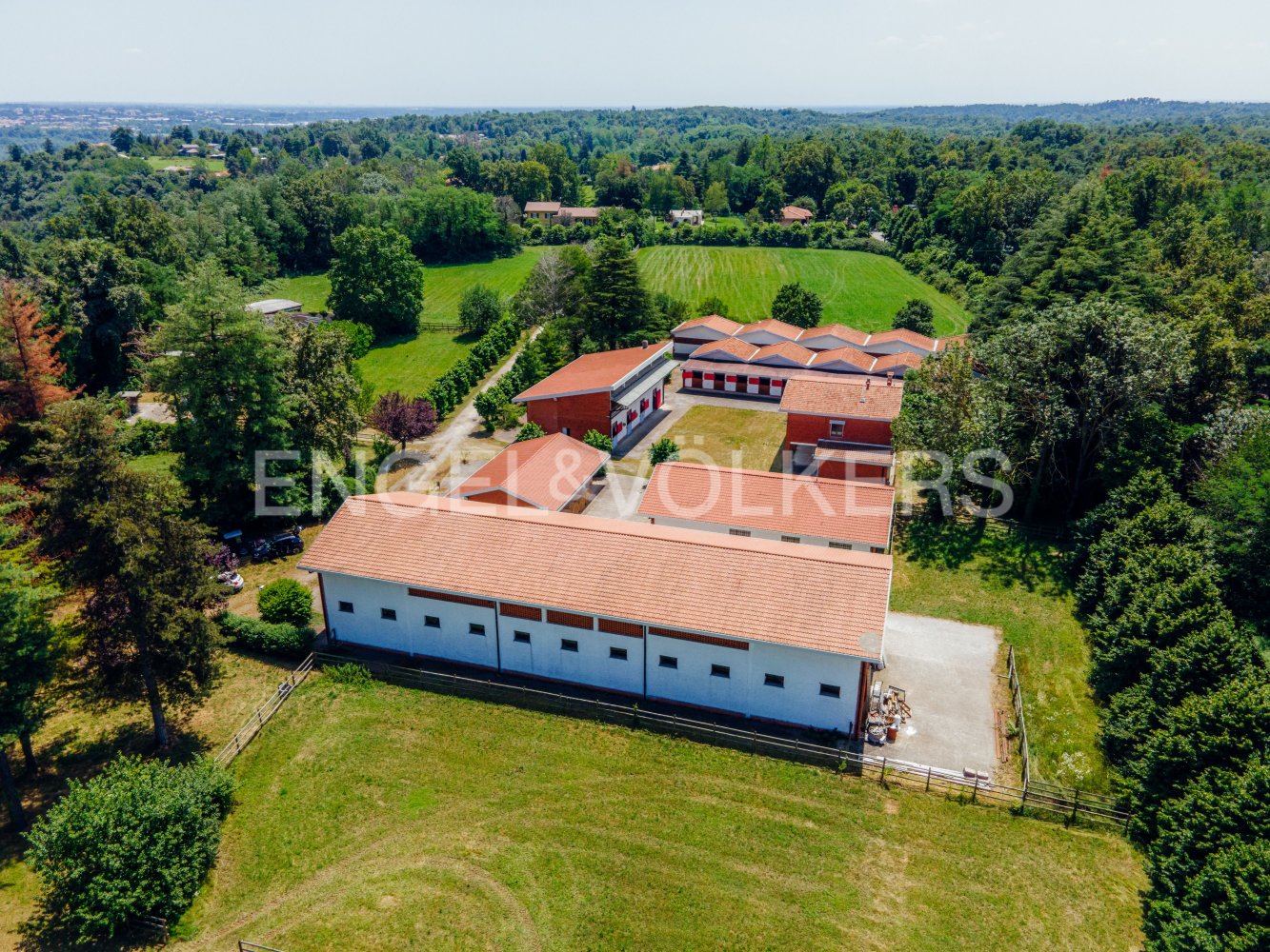 Villa de 7 dormitorios en Gornate-Olona, Italy No. 126331