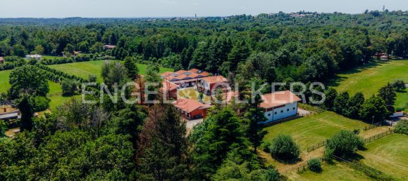 Villa de 7 dormitorios en Gornate-Olona, Italy No. 126331 2