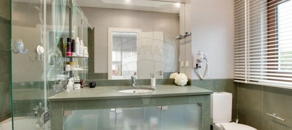 3 bedrooms Villa in Cascais, Portugal No. 51081 44