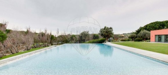 3 bedrooms Villa in Cascais, Portugal No. 51081 51