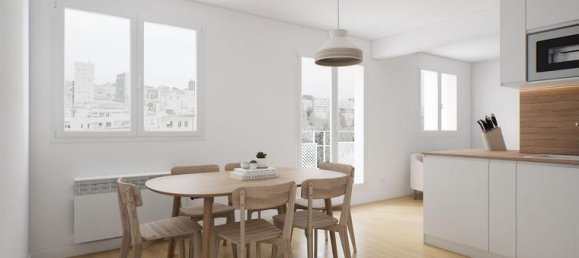 3 bedrooms Apartment in Paris, France No. 282415 2