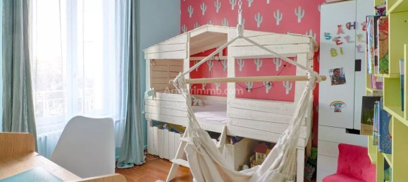 1 غرف نوم منزل في Joinville-le-Pont, France رقم 176771 9