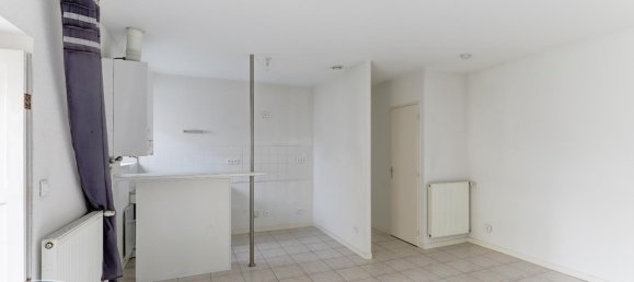Apartamento de 1 dormitorio en Clermont-Ferrand, France No. 193444 2