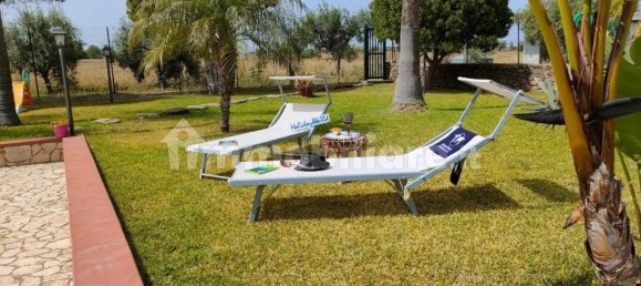 4 bedrooms Villa in Melilli, Italy No. 165405 12