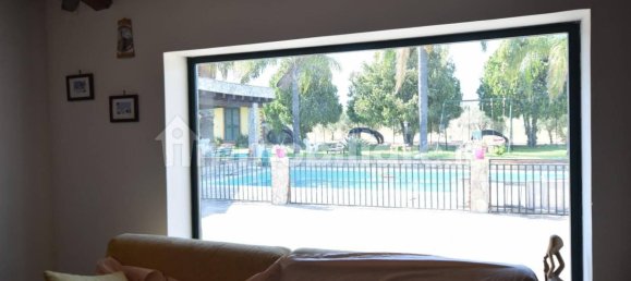 4 bedrooms Villa in Melilli, Italy No. 165405 15