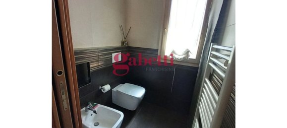4 rooms Villa in Coriano, Italy No. 298989 11