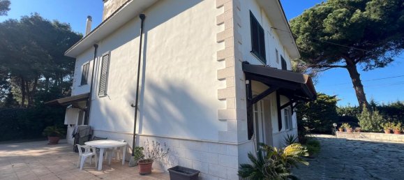 8 chambres Villa à Lecce, Italy No. 357606 3