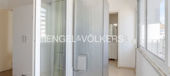 4 bedrooms Apartment in Lisbon, Portugal No. 13509 18