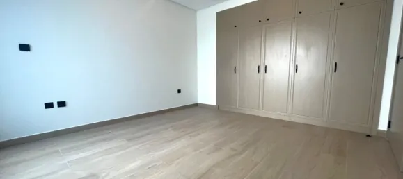 4 dormitorios tienda en alquiler en Damac Lagoons, Dubai, UAE № 106113 10