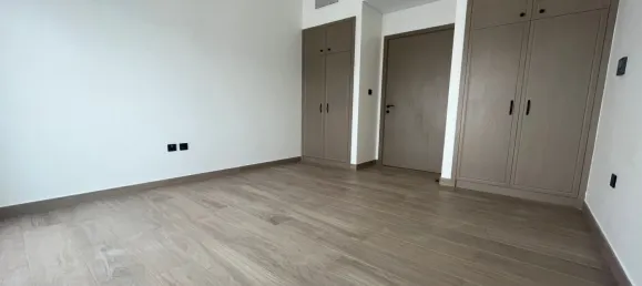 4 dormitorios tienda en alquiler en Damac Lagoons, Dubai, UAE № 106113 11