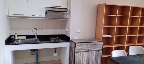 2 bedrooms Condo in Khlong Toei, Thailand No. 4725 5