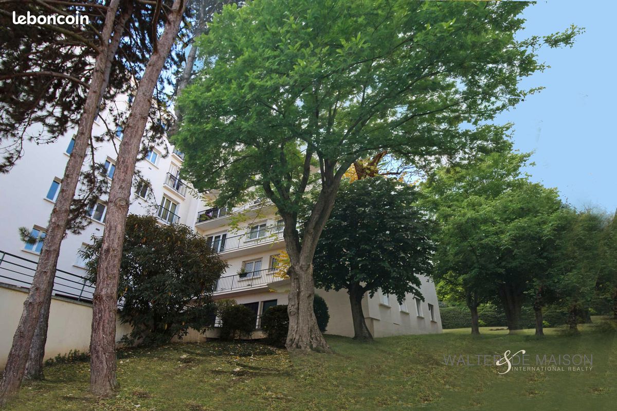 2 غرف نوم شقة في Saint-Maur-des-Fosses, France رقم 330694