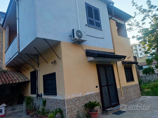 Apartamento de 4 divisões em Curti, Italy N.º 276848