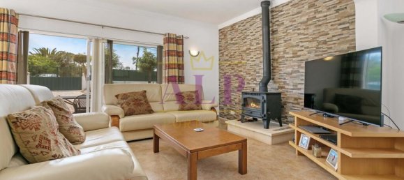 3 bedrooms Villa in Guia, Portugal No. 144675 8