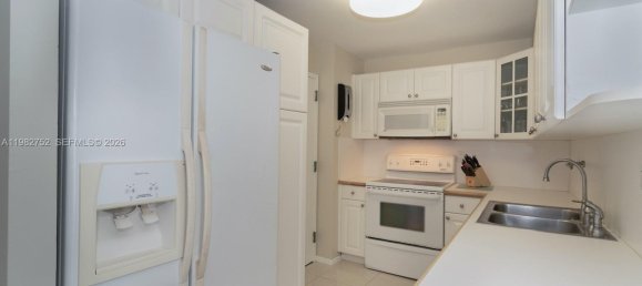 2 dormitorios propiedad comercial en venta en Miami, Miami-Dade, Florida, USA № 615752 23