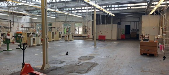 1900m² Warehouse in Wuppertal, Germany No. 140203 4